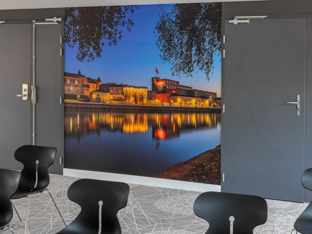 ibis Budget Cognac Châteaubernard Buitenkant foto