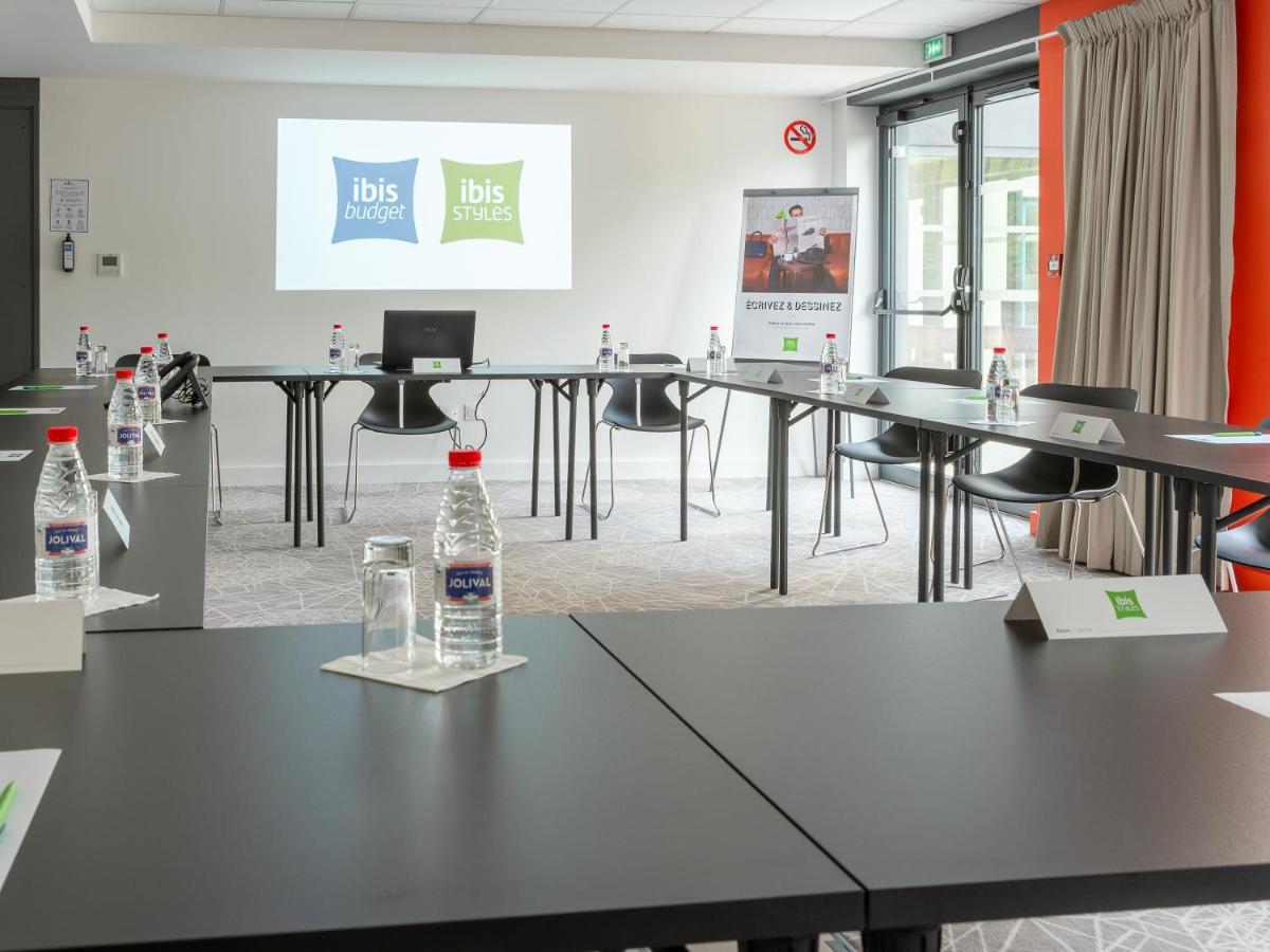 ibis Budget Cognac Châteaubernard Buitenkant foto