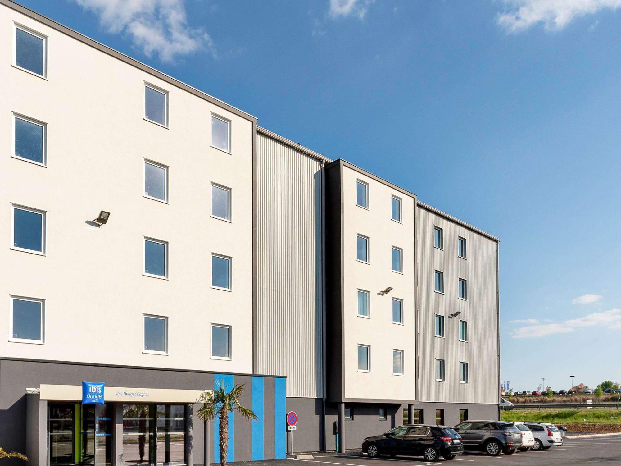 ibis Budget Cognac Châteaubernard Buitenkant foto
